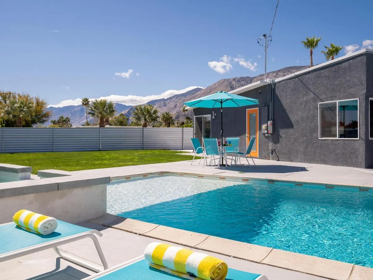 Runway At Palm Springs By Acme House Company Villa